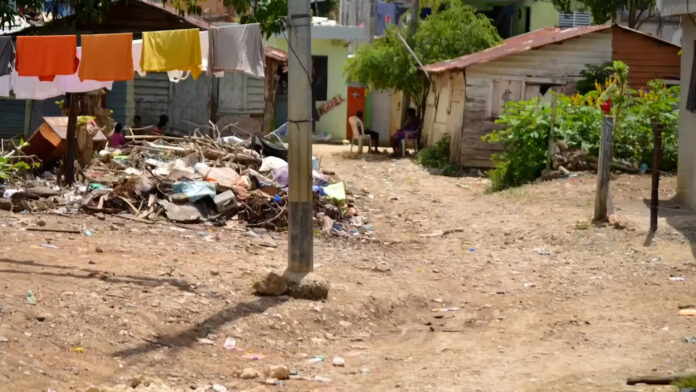 Exigen arreglo de calles en el sector La 40 parte atrás en Quita Sueño