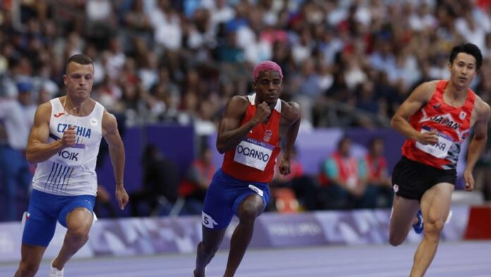 El dominicano Alexander Ogando fue quinto en la final de los 200 metros