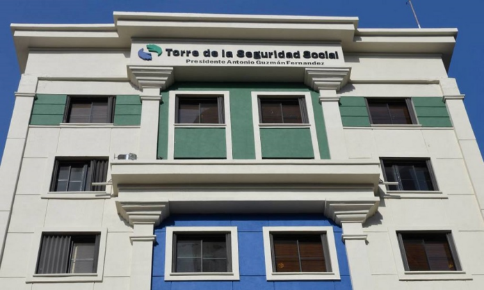 Unas 470 personas tienen salarios que superan el millón de pesos en la TSS