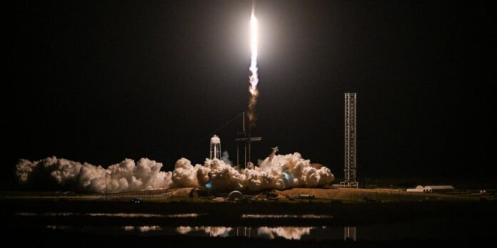 La misión Polaris viaja ya hacia su objetivo: lograr la primera caminata espacial privada