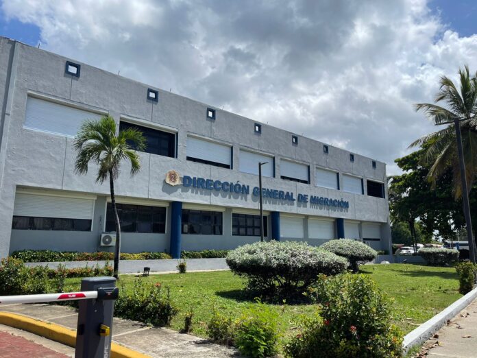 DGM investiga caída de extranjero mientras era perseguido DGM investiga caída de extranjero mientras era perseguido