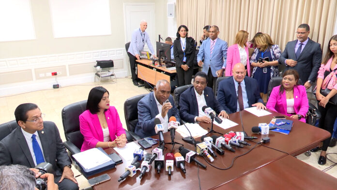 Comisión electoral del Senado comenzará a recibir documentación de aspirantes a miembros JCE