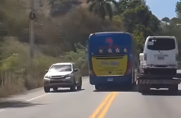 Multan empresa Caribe Tours por manejo temerario de autobús