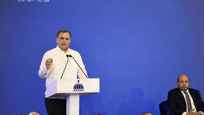 El Gobierno congelará la nómina estatal