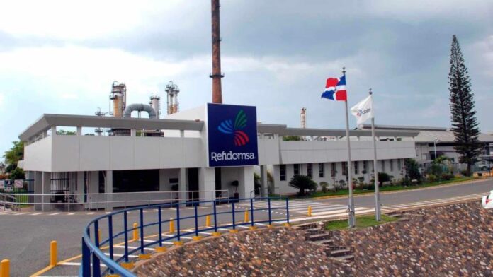 Refinería Dominicana de Petróleo (Refidomsa) no ha hablado sobre la deuda RD con Venezuela por compra de hidrocarburos. (FUENTE EXTERNA) Refinería Dominicana de Petróleo (Refidomsa) no ha hablado sobre la deuda RD con Venezuela por compra de hidrocarburos. (FUENTE EXTERNA)