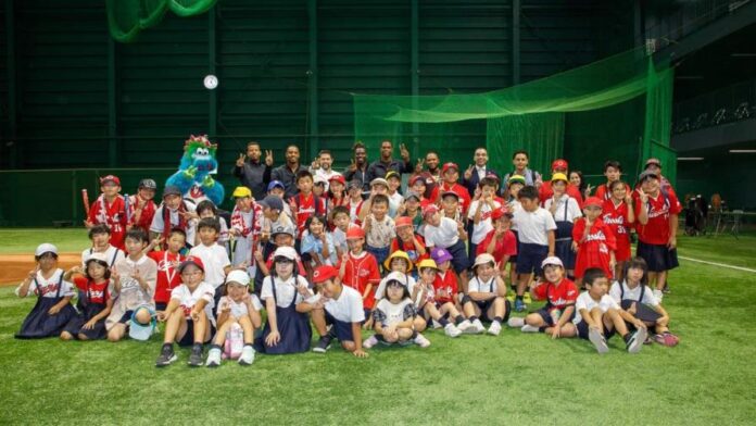 Más de 120 niños y familias participaron en la actividad