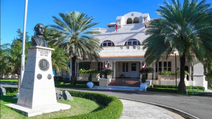 RD defiende deportaciones y deplora el "acoso internacional" de Haití contra el país