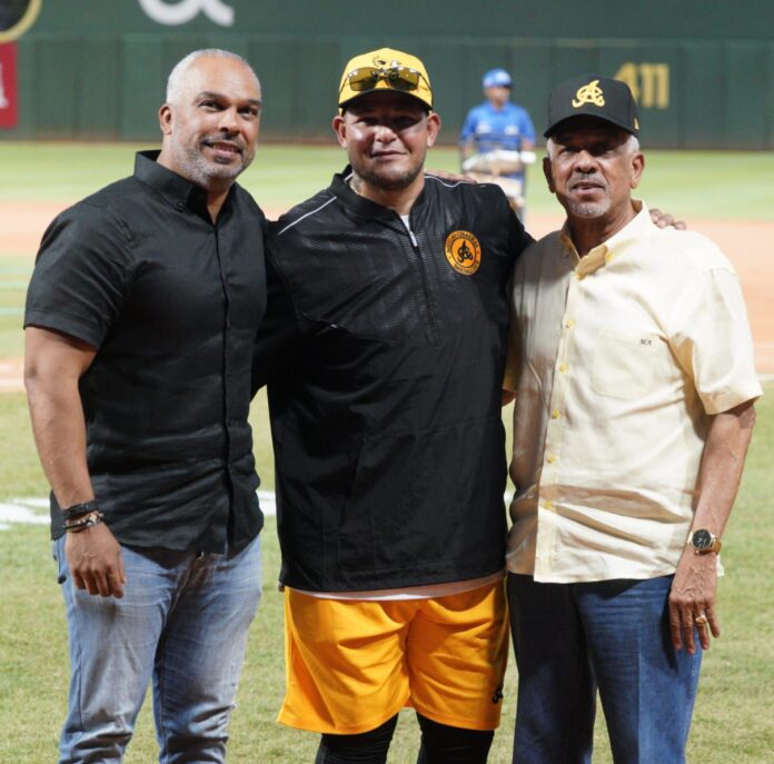 Fanáticos aguiluchos rechazan declaraciones de Franklin Mirabal contra Yadier Molina