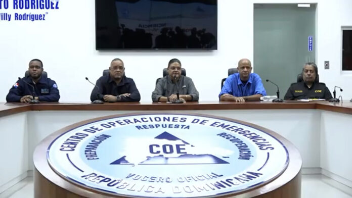 Ante el posible paso de onda tropical por RD, autoridades anunciarán preventivas Ante el posible paso de onda tropical por RD, autoridades anunciarán preventivas