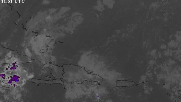 En el Distrito Nacional estará medio nublado a nublado con lluvias débiles
