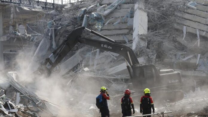 La incomunicación y réplicas agravan situación de una Birmania arrasada por el terremoto