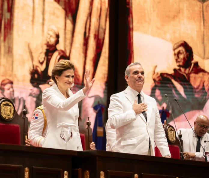 Abinader sobre aspiración de Raquel: «Yo nunca me he involucrado en casos de aspiraciones políticas, y no lo voy a hacer»