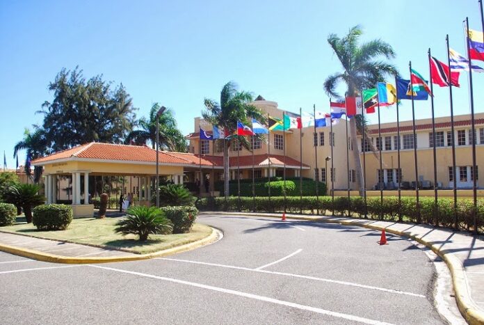 Cancillería dominicana informa que no hay compatriotas afectados por el sismo en Colombia