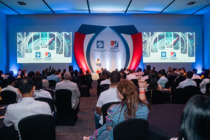 Temas retadores para estos sectores, como mark to market y la política arancelaria de Estados Unidos, forman parte de la agenda que dieron a conocer la ABA y BDO Escuela de Negocios, entidades organizadoras del evento.