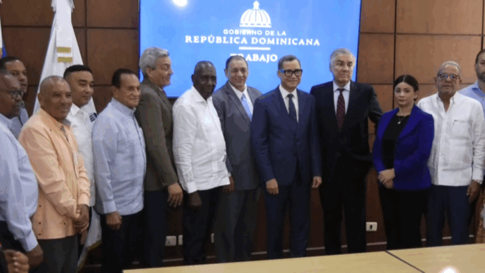 Anuncian aumento salarial para el sector turístico Anuncian aumento salarial para el sector turístico