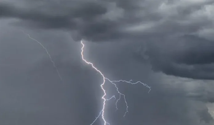 Tormentas eléctricas para este sábado Tormentas eléctricas para este sábado