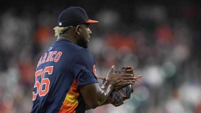 Blanco poncha a 11 en ocho entradas y Astros blanquean a Rojos