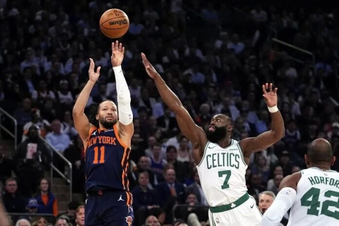 Brunson 39, Towns 23 y Knicks toman ventaja 3-1 sobre Celtics con victoria 121-113