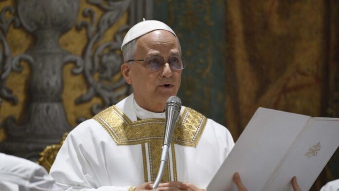 El papa pide a los obispos que respondan a los abusos con escucha, justicia y reparación El papa pide a los obispos que respondan a los abusos con escucha, justicia y reparación