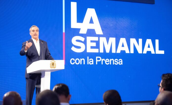 Abinader dice Gobierno brinda apoyo a dominicanos en países en guerra