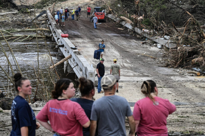 Sigue en aumento la cifra de fallecidos por inundaciones en Texas, contabilizan 82