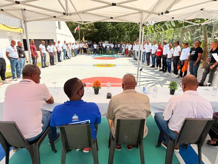 Hogar Crea Dominicano desarrolla “Día Deportivo y Recreativo” en Baní Hogar Crea Dominicano desarrolla “Día Deportivo y Recreativo” en Baní