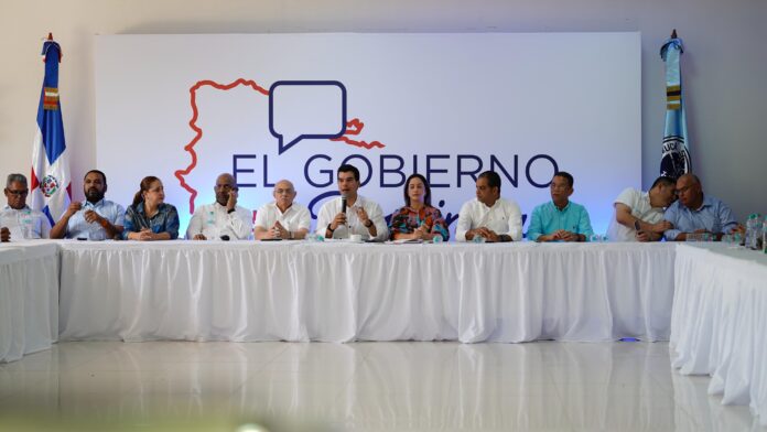 Wellington Arnaud encabeza "El Gobierno en las Provincias" en Valverde