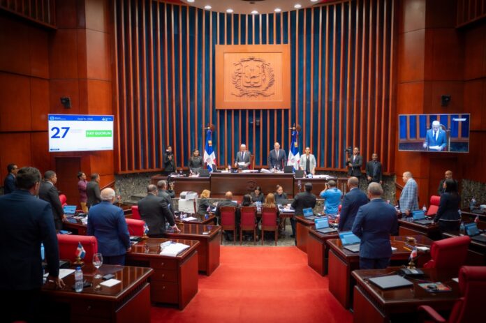 Senado de la República acogió en única lectura y convirtió en Ley los proyectos de Leyes Orgánica del Ministerio de Justicia y el de Bien de Familia Senado de la República acogió en única lectura y convirtió en Ley los proyectos de Leyes Orgánica del Ministerio de Justicia y el de Bien de Familia