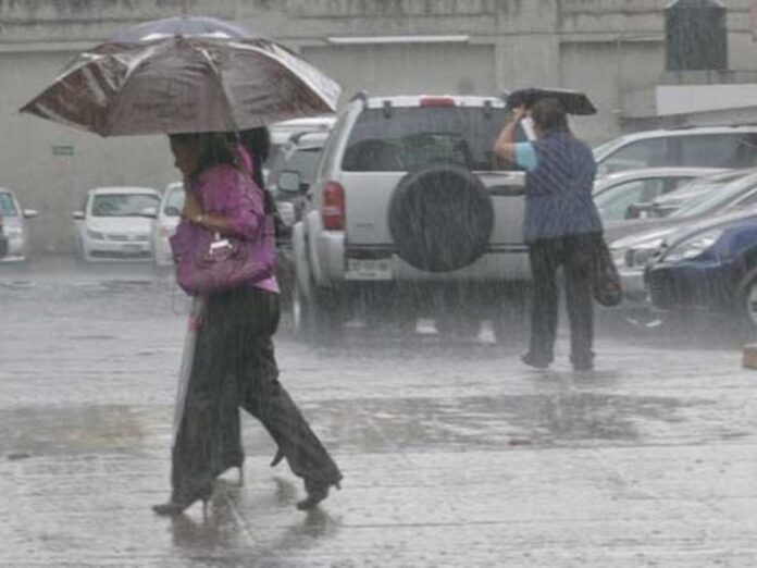 Vaguada y onda tropical provocarán fuertes aguaceros este miércoles en el Gran Santo Domingo