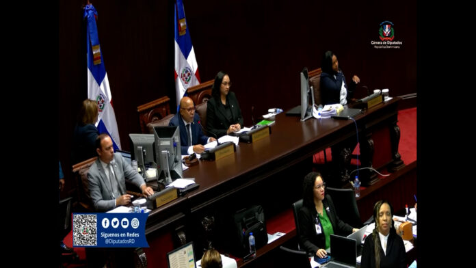 Congreso autoriza al Gobierno colocar bonos soberanos por RD$362,000 MM