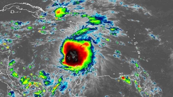 En alerta Puerto Rico, Cuba, Haití y República Dominicana tras fortalecimiento de tormenta Melissa