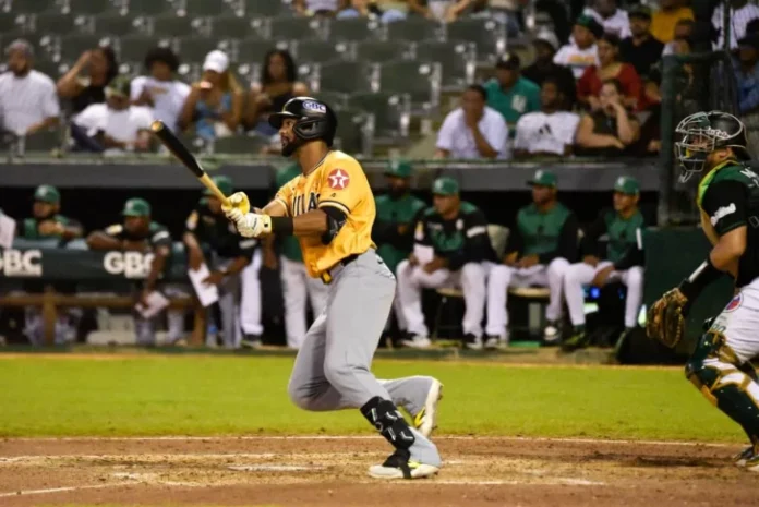 Emmanuel Rodríguez remolca cinco y las Águilas vencen por segunda noche corrida a las Estrellas Emmanuel Rodríguez remolca cinco y las Águilas vencen por segunda noche corrida a las Estrellas