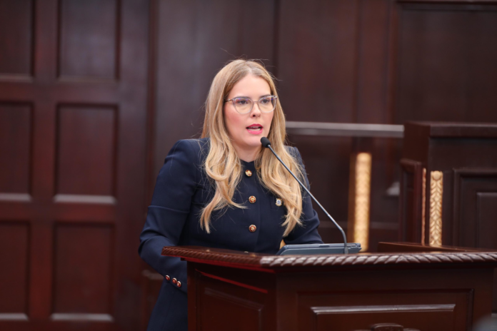 Diputada Carmen Ligia Barceló no retirará su proyecto sobre reforma laboral Diputada Carmen Ligia Barceló no retirará su proyecto sobre reforma laboral