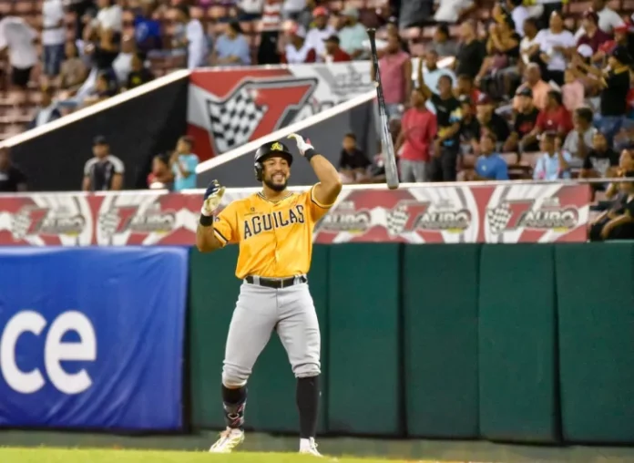 Las Águilas amplían su racha victoriosa a siete y frenan la de los Gigantes