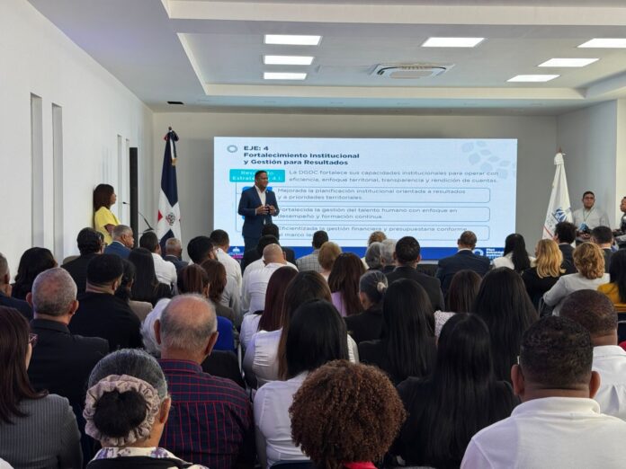 Desarrollo de la Comunidad presenta Plan Estratégico Institucional 2025 -2028; reafirma acercamiento comunitario Desarrollo de la Comunidad presenta Plan Estratégico Institucional 2025 -2028; reafirma acercamiento comunitario