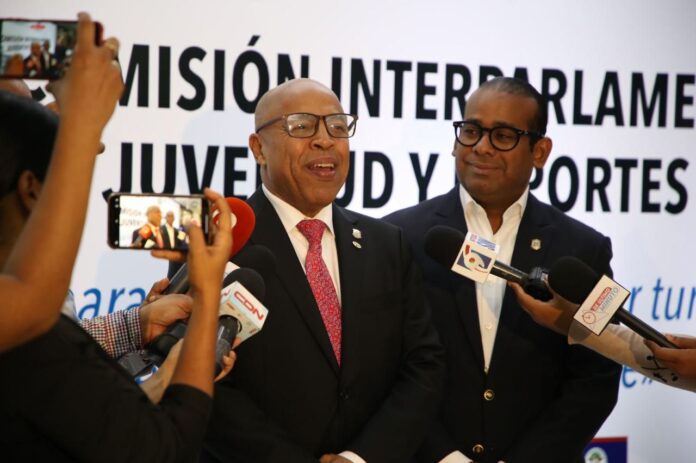 Aníbal Díaz resalta liderazgo auténtico y resiliente de Alfredo Pacheco en el PRM