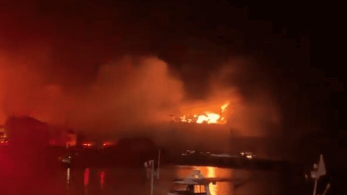 l menos un desaparecido y más de 170 edificios quemados en un incendio activo en Japón