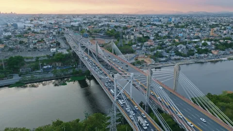 Instituciones afirman que el puente Juan Pablo Duarte es seguro Instituciones afirman que el puente Juan Pablo Duarte es seguro
