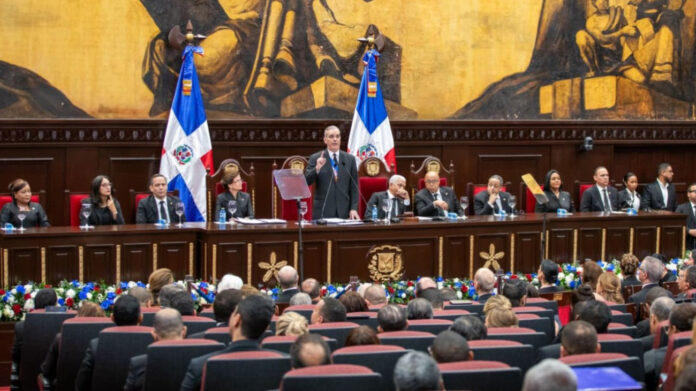 Sector empresarial brilla por su ausencia en rendición de cuentas del presidente Abinader