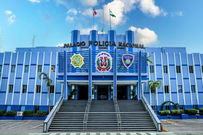 Muere sargento del DICRIM tras ser atacado a tiros en Yamasá mientras atendía una denuncia.