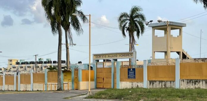 Riña en la cárcel Najayo deja dos reos fallecidos