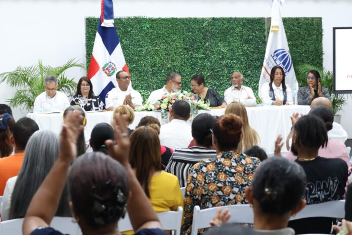 Desarrollo de la Comunidad promueve resolución de conflictos y mediación comunitaria