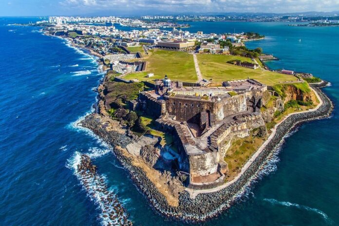 Trump tilda de "altamente destructiva" la posible estadidad de Puerto Rico bajo los demócratas