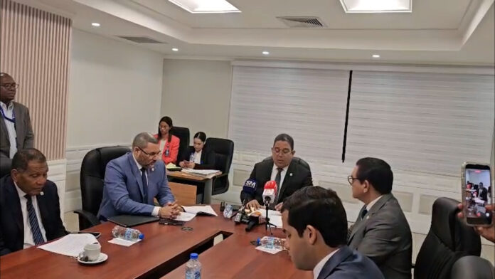 Comisión del Senado avanza estudio de proyecto de Ley de Salud Mental y espera aprobarlo en esta legislatura