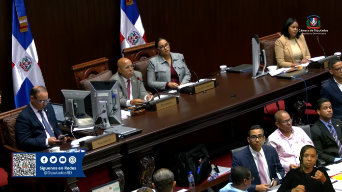 ¡Primer paso superado! Diputados aprueban en primera lectura las modificaciones al nuevo Código Penal ¡Primer paso superado! Diputados aprueban en primera lectura las modificaciones al nuevo Código Penal