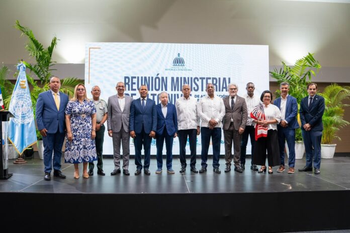 República Dominicana reúne por primera vez a autoridades nacionales y organismos internacionales para fortalecer la seguridad vial, en encuentro liderado por el INTRANT República Dominicana reúne por primera vez a autoridades nacionales y organismos internacionales para fortalecer la seguridad vial, en encuentro liderado por el INTRANT