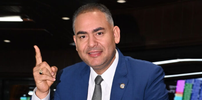 Diputado propone que Aduanas responda por pérdidas y daños de mercancías bajo su custodia Diputado propone que Aduanas responda por pérdidas y daños de mercancías bajo su custodia