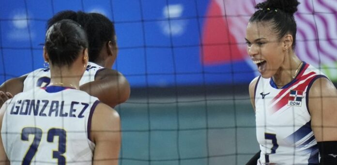 Las Reinas del Caribe avanzan invictas a la final tras despachar a Puerto Rico en sets corridos