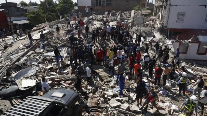 El balance del fuerte sismo en Colombia ya suma 240 víctimas mortales