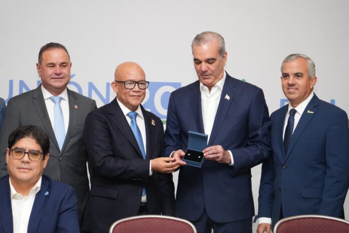 Presidente Luis Abinader encabeza la inauguración de la XI Reunión de la Red de Sistemas Públicos de Abastecimiento y Comercialización de Alimentos Presidente Luis Abinader encabeza la inauguración de la XI Reunión de la Red de Sistemas Públicos de Abastecimiento y Comercialización de Alimentos